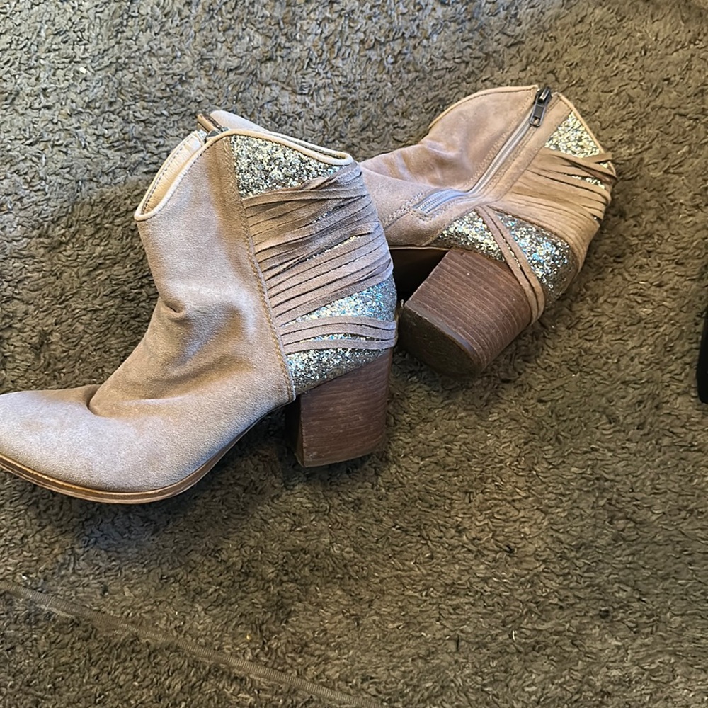 Size 10 bling Heeled booties